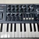 Arturia MicroBrute 25 Key Analog Synthesizer. Black