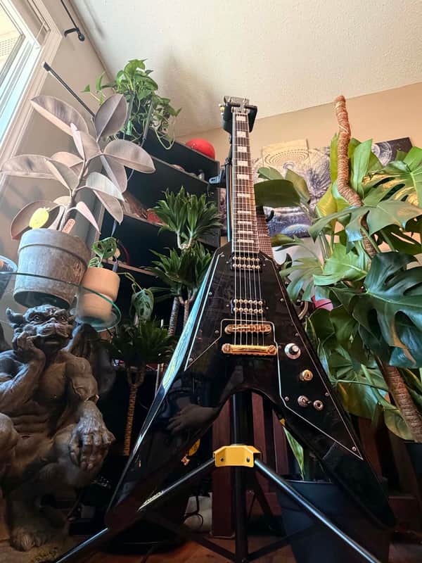 Dunable DE Asteroid with gold Seymour Duncan Invader pickups image 1
