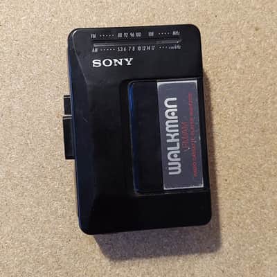 Vintage Sony Walkman WM-F2015 FM/AM Radio Cassette Player Stereo image 1