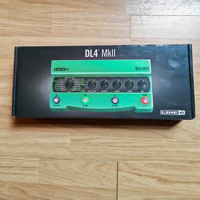 Line 6 DL4 MkII 2022 - Present - Green / Black image 4