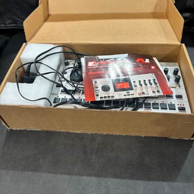 Elektron Machinedrum SPS-1 MKI 2005 - 2007 Silver image 4