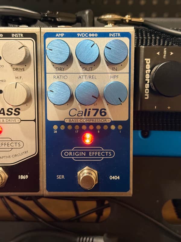 Origin Effects Cali76 Bass Compressor 2024 - Present - Super Vintage Blue image 1