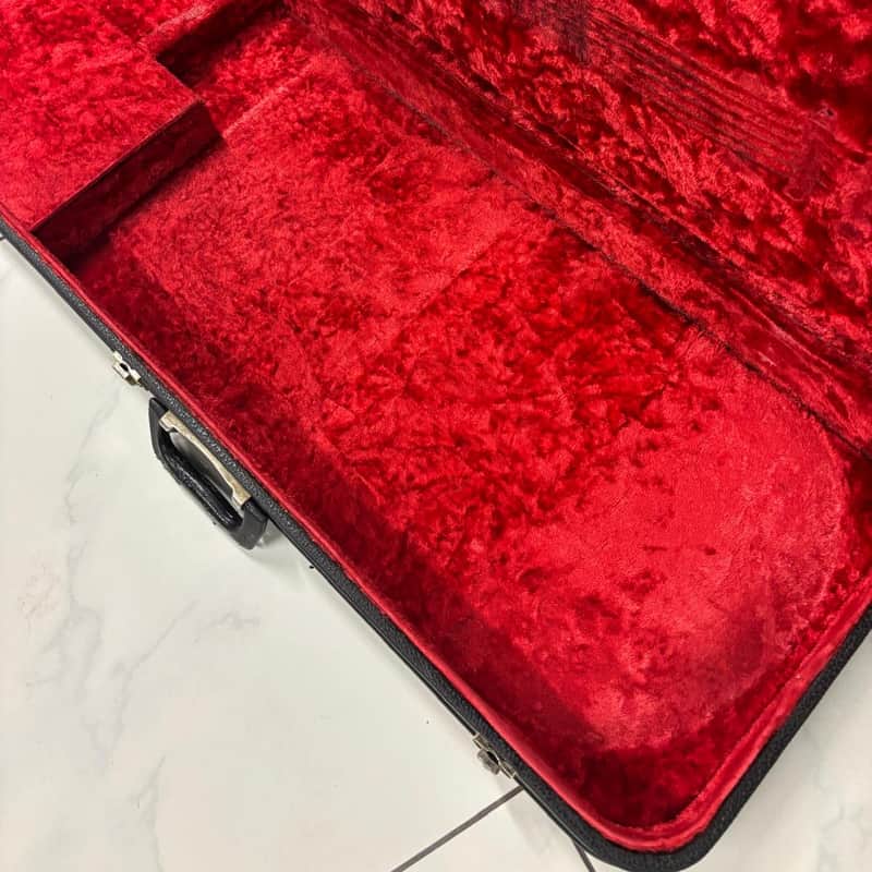 Late 60s Hagstrom guitar case Black