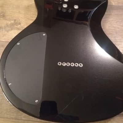 Washburn WI14 Black image 3