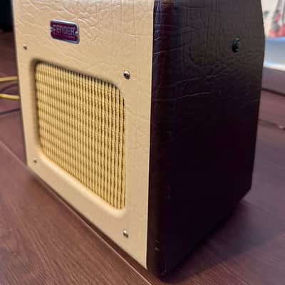 Fender Champion 600 5-Watt 1x6" Guitar Combo 2006 - Two-Tone Blonde / Brown + new Jensen speaker imagen 3