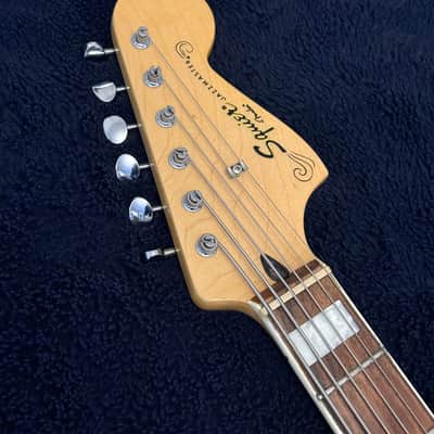 Squier VM Baritone Jazzmaster Antigua image 6