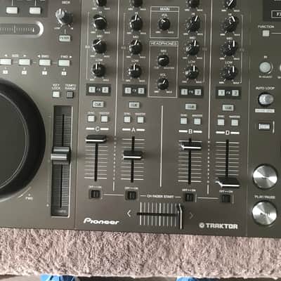 Pioneer DDJ-T1 Silver + Traktor Pro 3 licenc image 4