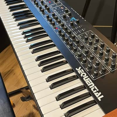 Dave Smith Instruments Prophet Rev2 2021 image 4