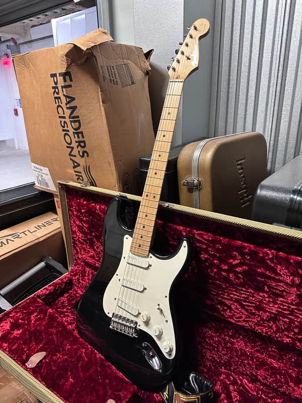 Fender Eric Clapton Artist Series Stratocaster with Lace Sensor Pickups- BLACKIE image 1