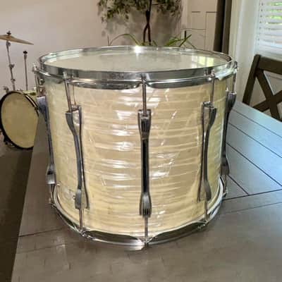 Ludwig 15 inch blue olive long lug Tom 70s - White marine pearl image 4