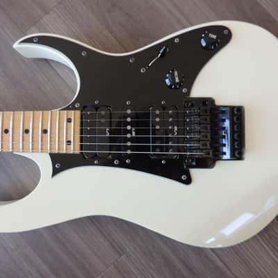 Ibanez RG 550 1990 White -Rare Color- image 3