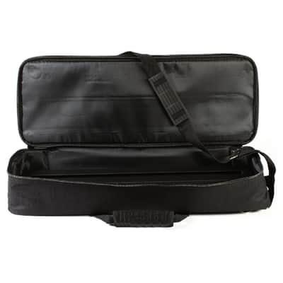 Pedaltrain Metro 24 SC 24"x8" Pedalboard with Soft Case image 3