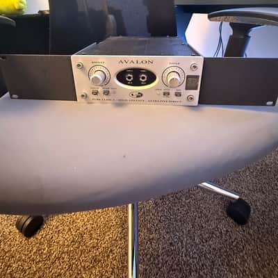 Avalon U5 Direct Box & Instrument Preamplifier | Reverb