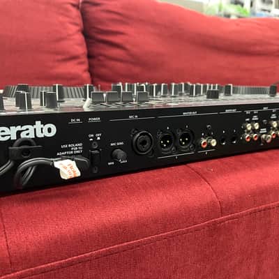Roland DJ-808 DJ Controller - Black image 18