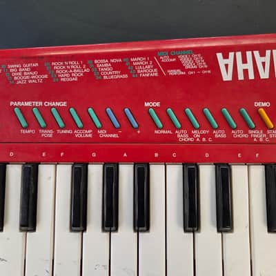 Yamaha SHS-10R Keytar 1987 - Red image 3