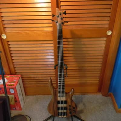 2009 Wolf Custom Bassman 5 String electric Bass NAMM Special 100% Mint/Unplayed! image 2