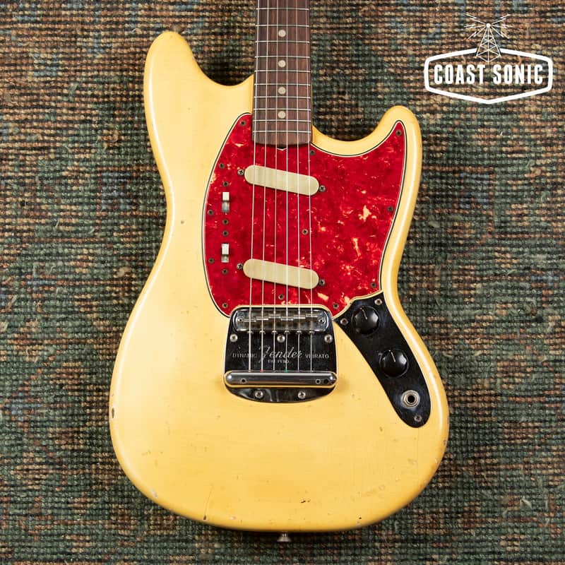 Vintage 1965 Fender Mustang, L Serial, pre-CBS era, w/ original case image 1