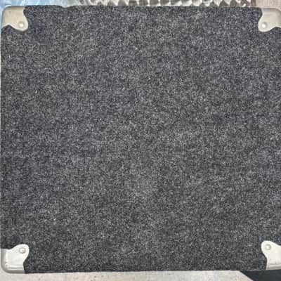 JBL KK Audio cabinet with 12" JBL Mid 80s - gray carpet image 3