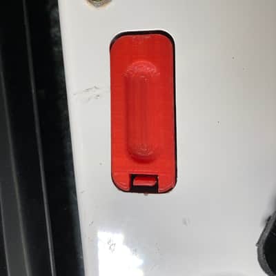 Steinberger XL battery cover image 8