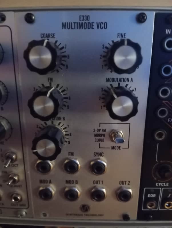 Synthesis Technology e330 Multimode VCO