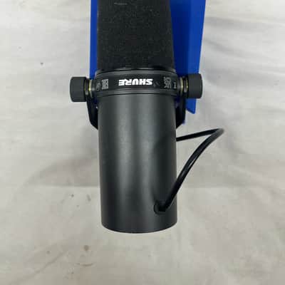 Shure SM7B Cardioid Dynamic Microphone image 4