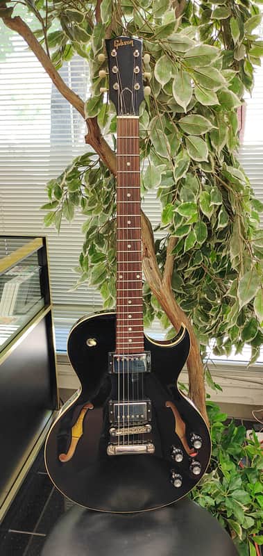 Gibson ES-235 2019 Gloss Ebony Semi-Hollow Electric Guitar image 1