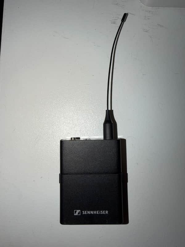 Sennheiser EW-D SK (Q1-6) 470.2-526MHz Wireless Bodypack Transmitter image 1