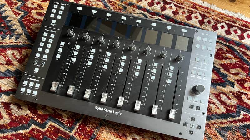 Solid State Logic UF8 Advanced DAW Controller 2021 - Black image 1