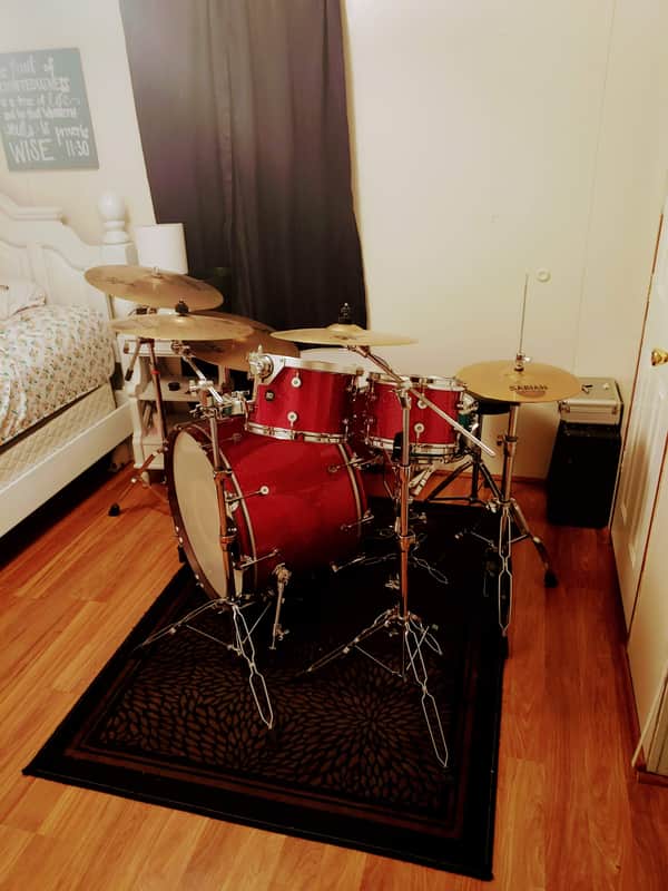 Maple drum kit image 1