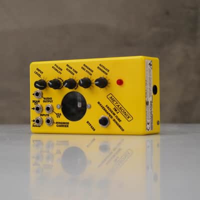 Metasonix TM-1 Vacuum Tube Waveshaper / Ring Mod Effects Pedal #58778 image 19
