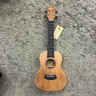 LAILA UFG2311C BEAR concert ukulele with bear engraving + cover image 4