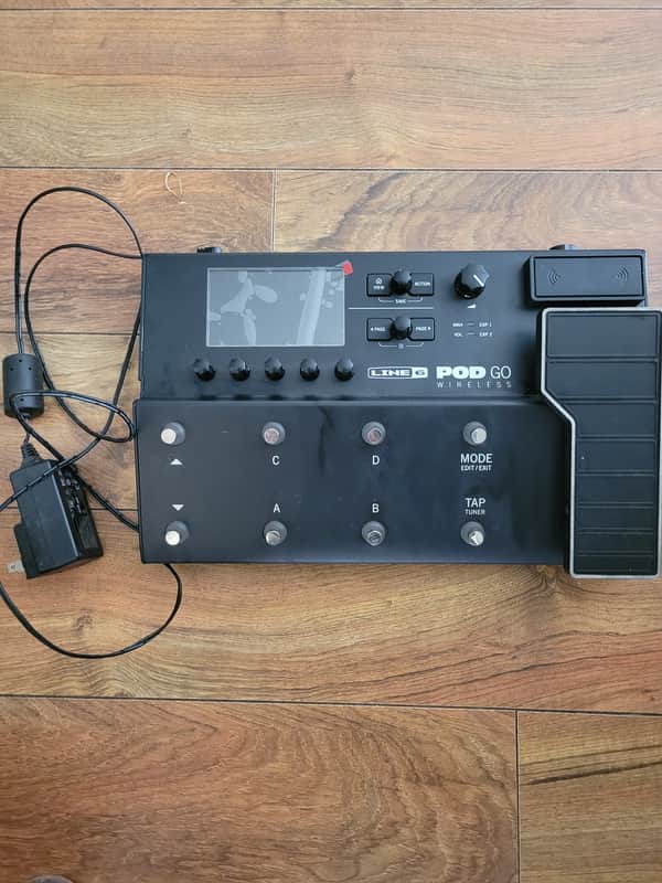 Line 6 POD GO Wireless Multi-Effect and Amp Modeler 2021 - Present - Black image 1