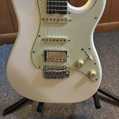 Schecter Nick Johnston HSS - White / Atomic Snow image 2