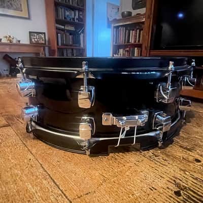 Yamaha Steve Gadd Signature Snare Drum 2015s - Black image 6