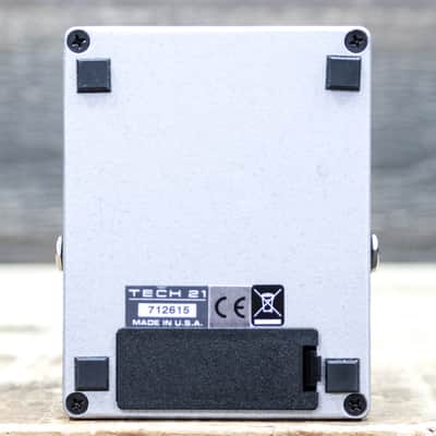 Tech 21 NYC SansAmp US Metal Character Series Distortion Preamp Effect Pedal image 4