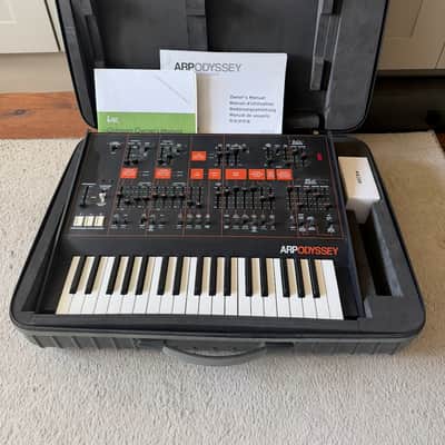 Korg ARP Odyssey Rev3 37-Slim Key Duophonic Analog Synthesizer 2015 - Present - Black/Orange