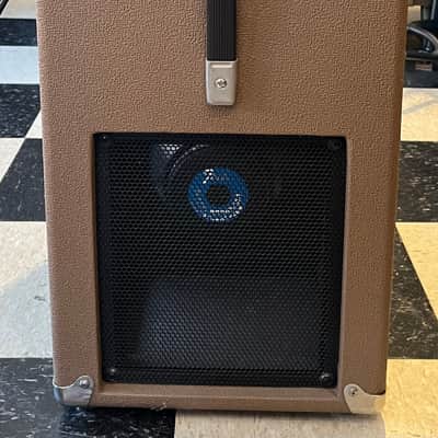 Fender Acoustic SFX acoustic guitar amp - Brown image 5