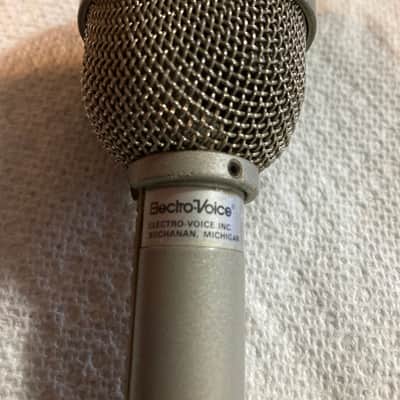 Very Nice Electro Voice EV RE11 Microphone imagen 4