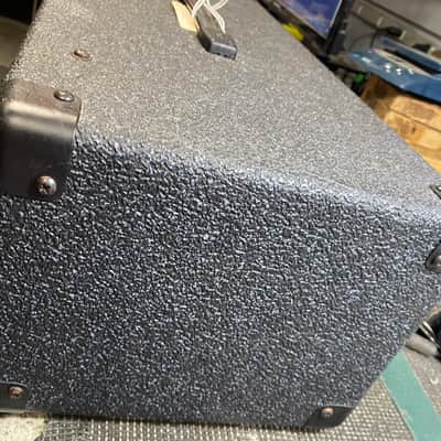 Peavey XM6 Mixer Amp image 10