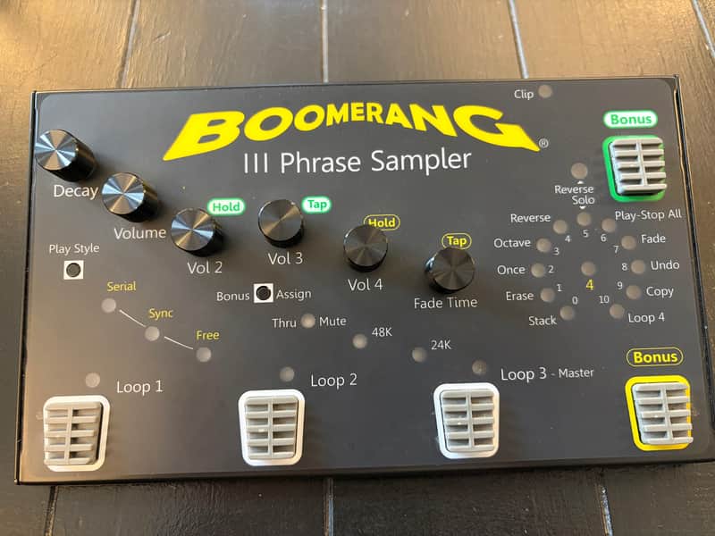 Boomerang III Phrase Sampler 2010s - Black image 1