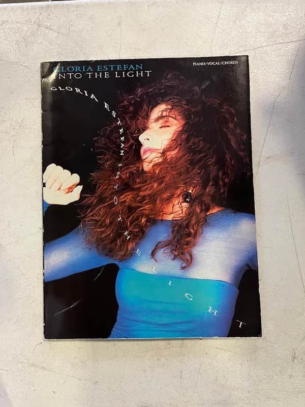 Gloria Estefan Into The Light Piano, Vocal & Guitar Book image 1