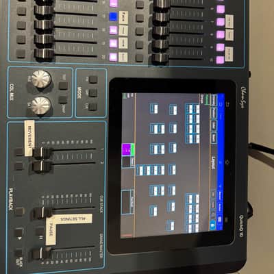 Chamsys QuickQ 10 Lighting Console image 3