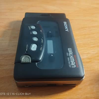 Sony WM RX 707 Black 1993 - Sony Walkman Cassette player WM RX 707 black working image 4
