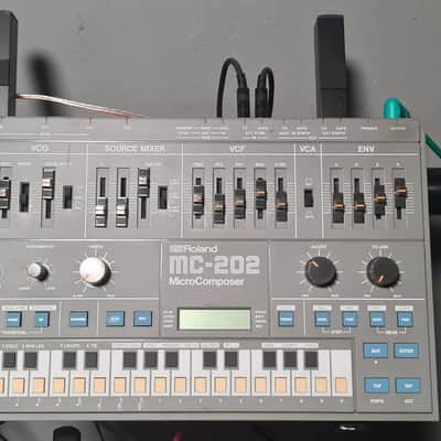 Roland MC-202 MicroComposer 1983 - 1985 - Gray image 1