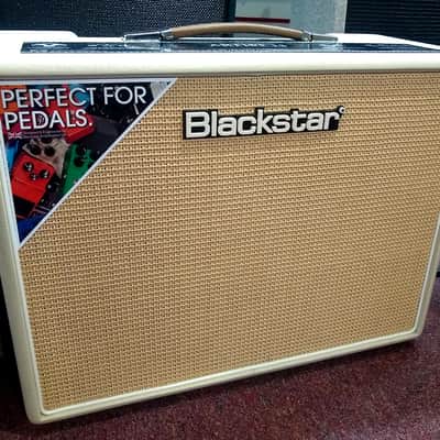 Blackstar Artist 15 15 Watt Valve Guitar Combo In Blonde Ex Display image 3