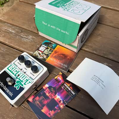 Electro-Harmonix Big Muff Pi with Tone Wicker Distortion / Sustainer 2008 - Present - White / Black / Green image 1
