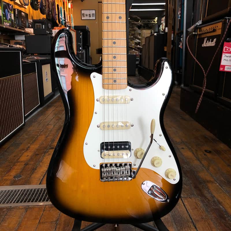Fender JV Modified Stratocaster
