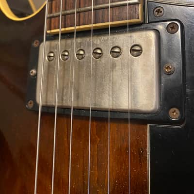 Gibson ES-335 1983 - Walnut image 11