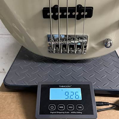 Yamaha BB235VW 5-String Bass Guitar, Vintage White image 10