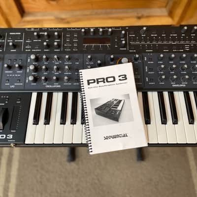 Sequential Pro 3 37-Key 3-Voice Monophonic / Paraphonic Synthesizer 2020 - Present - Black image 3